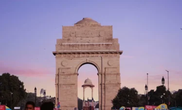 Discover Delhi Agra Tour with VTSPL