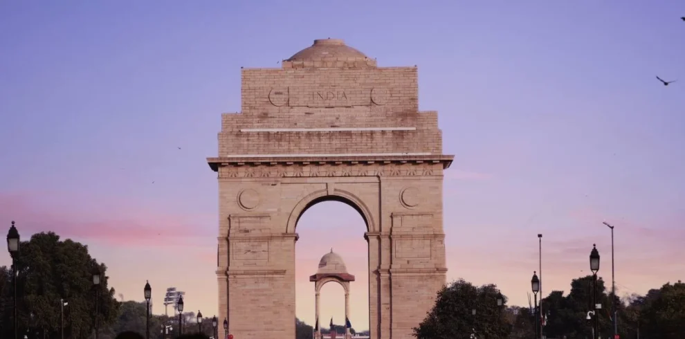 Discover Delhi Agra Tour with VTSPL