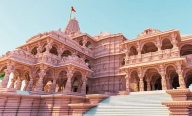 Varanasi Spiritual Tour with Ayodhya
