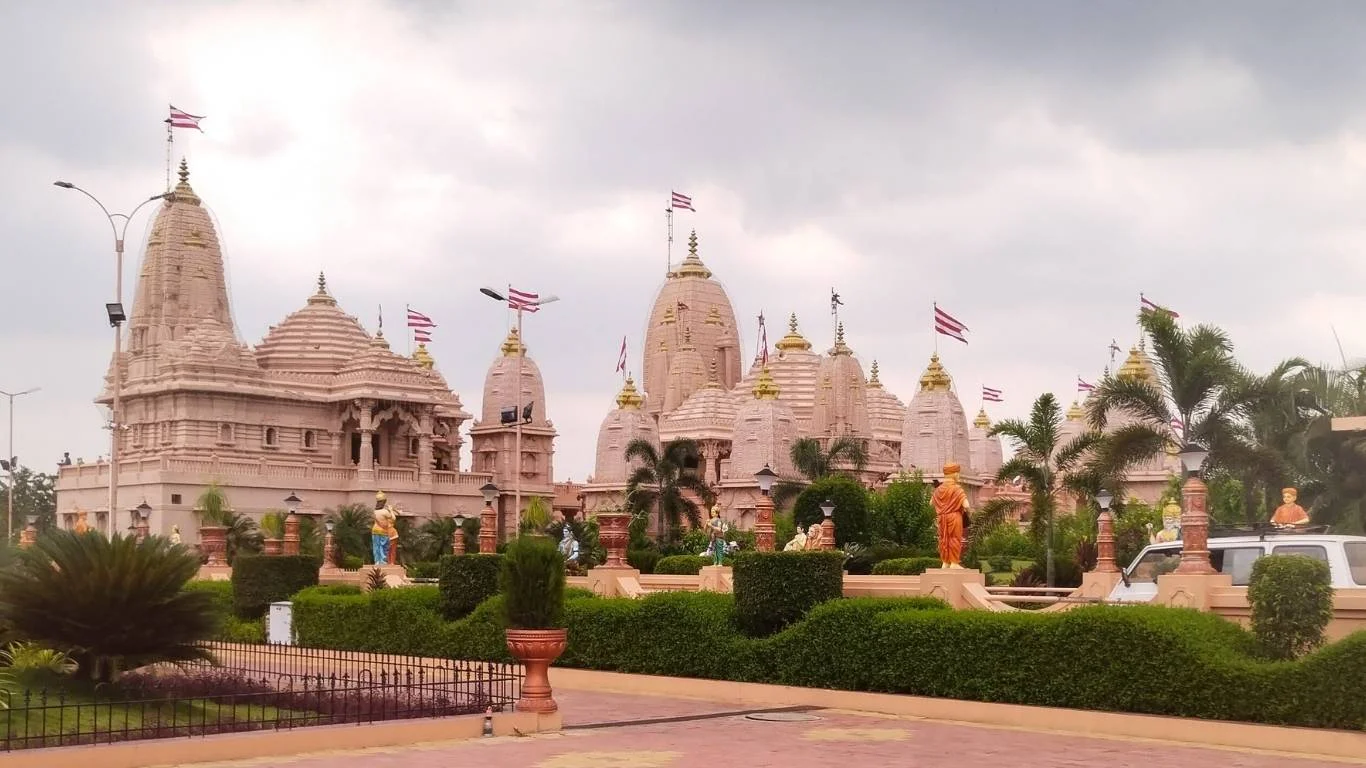 Discover Ayodhya Ram Mandir Tour with VTSPL
