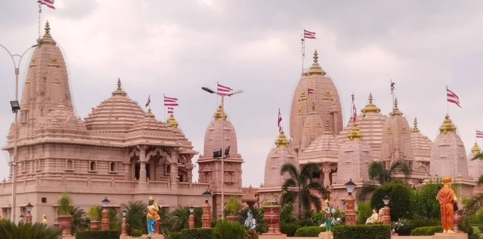 Discover Golden Triangle Ayodhya Tour with VTSPL