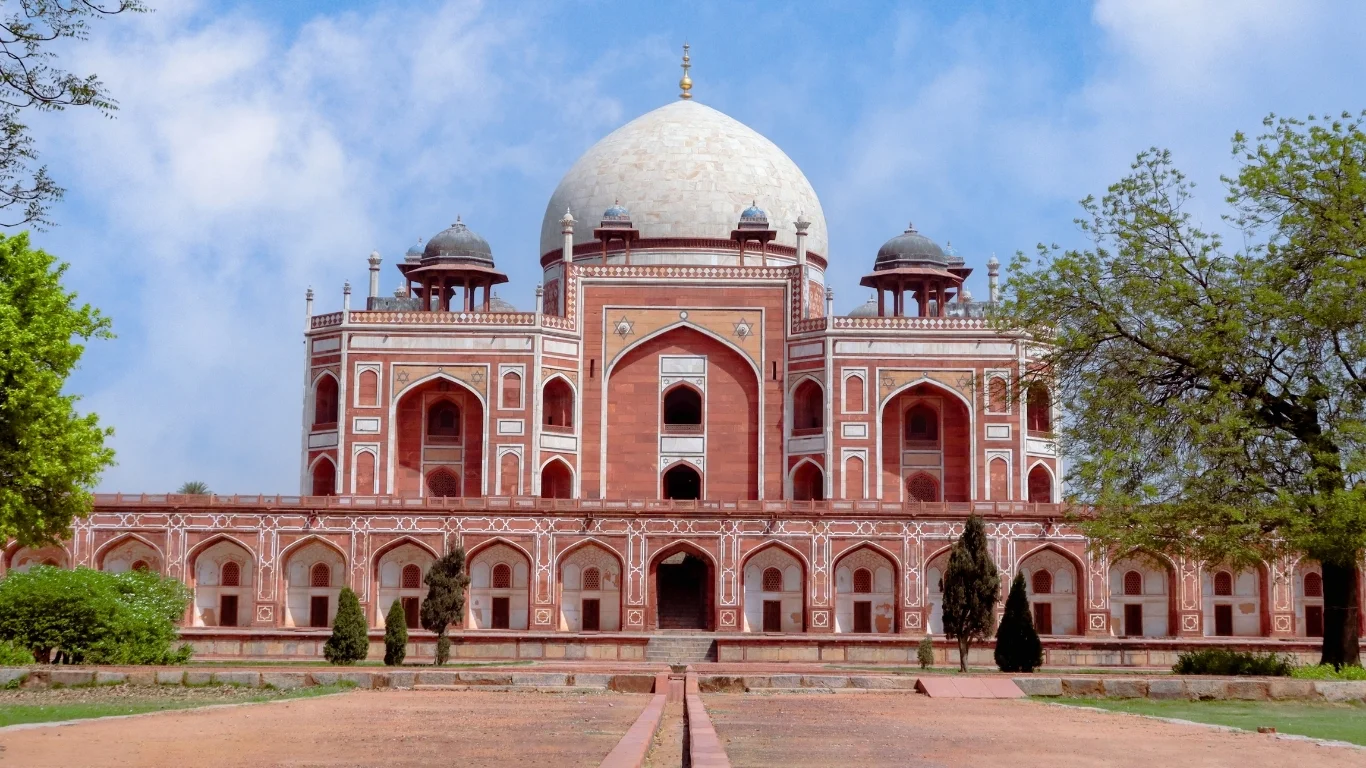 Discover Humayun’s Tomb with VTSPL