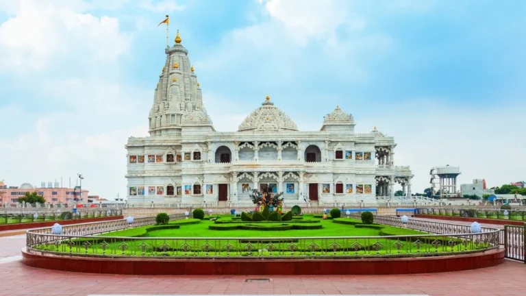 Discover North India Pilgrimage Tour with VTSPL