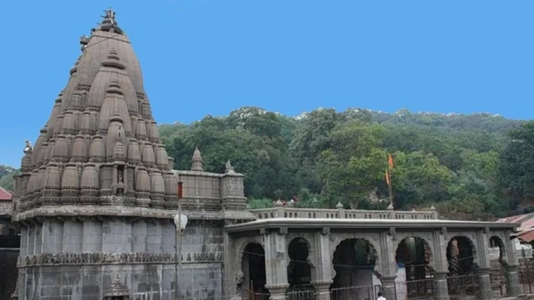 Discover Shirdi Jyotirlinga Tour with VTSPL