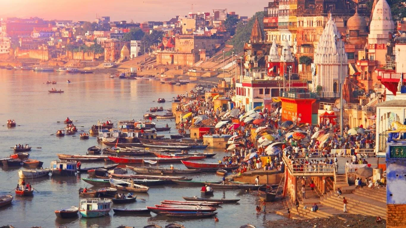 Discover Delhi Varanasi Spiritual Tour with VTSPL