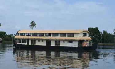 Discover Kerala Backwater Hill Tour with VTSPL