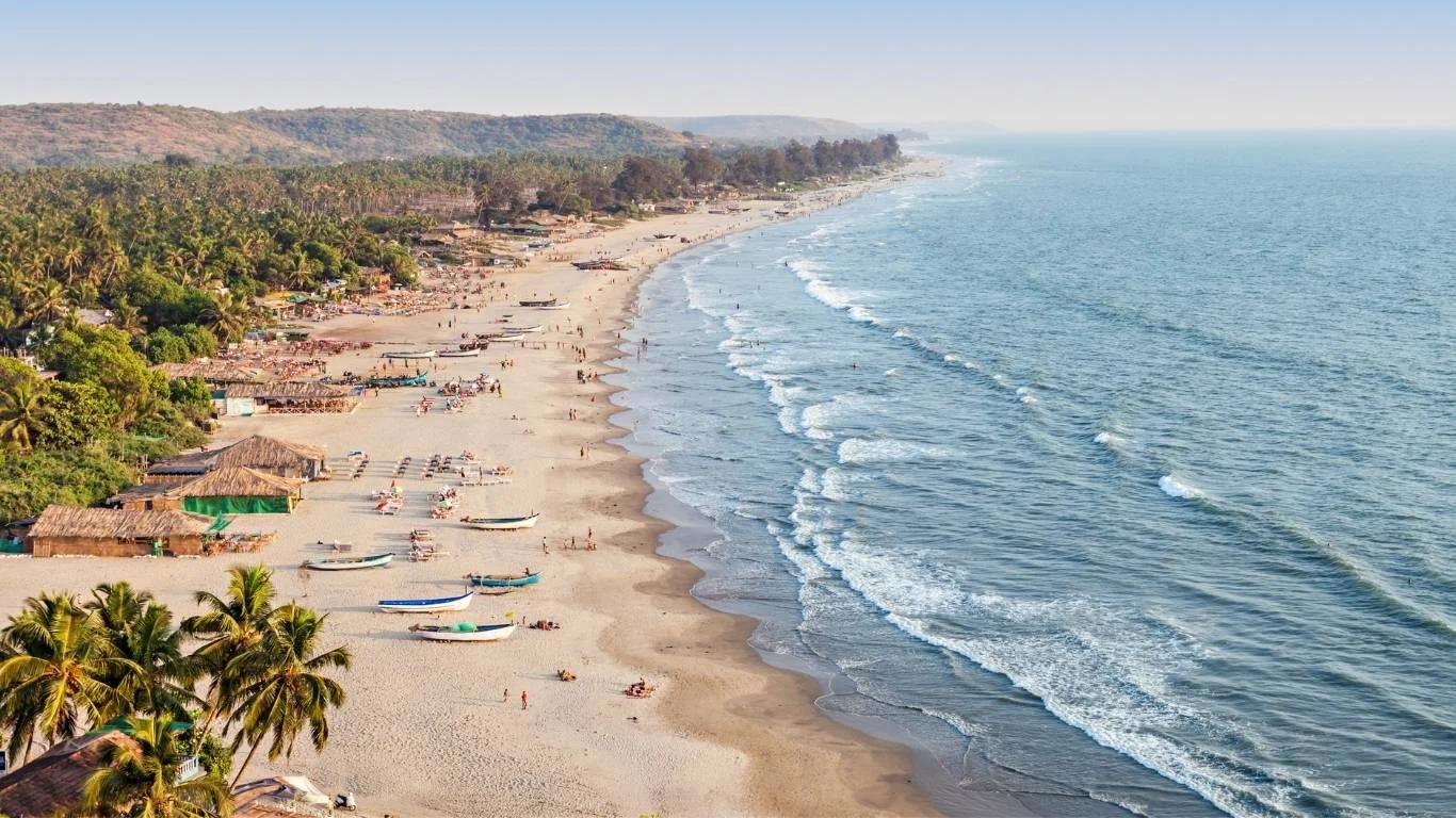 Discover Mumbai Goa Coastal Tour with VTSPL