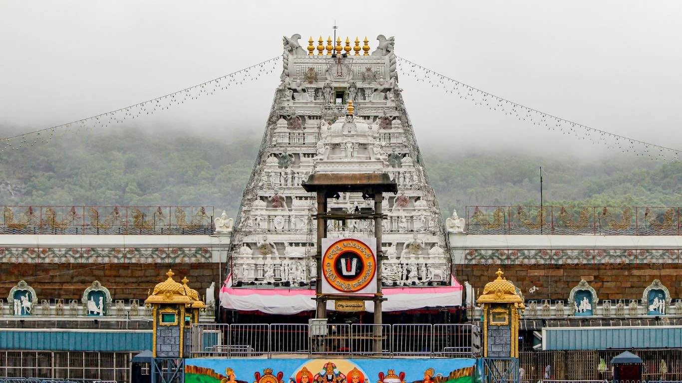 Discover Tirupati Kanchipuram Temple Tour with VTSPL