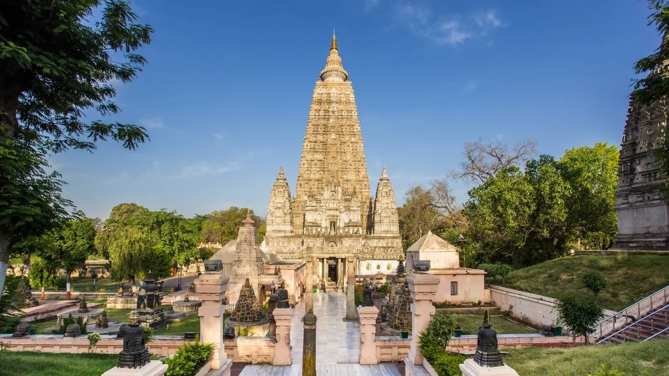 Discover Varanasi Bodh Gaya Tour with VTSPL