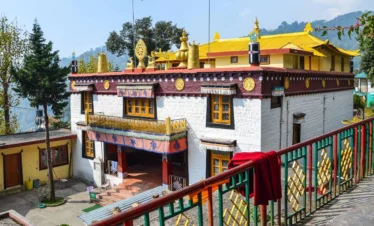Discover Amritsar Dharamshala Manali Tour with VTSPL