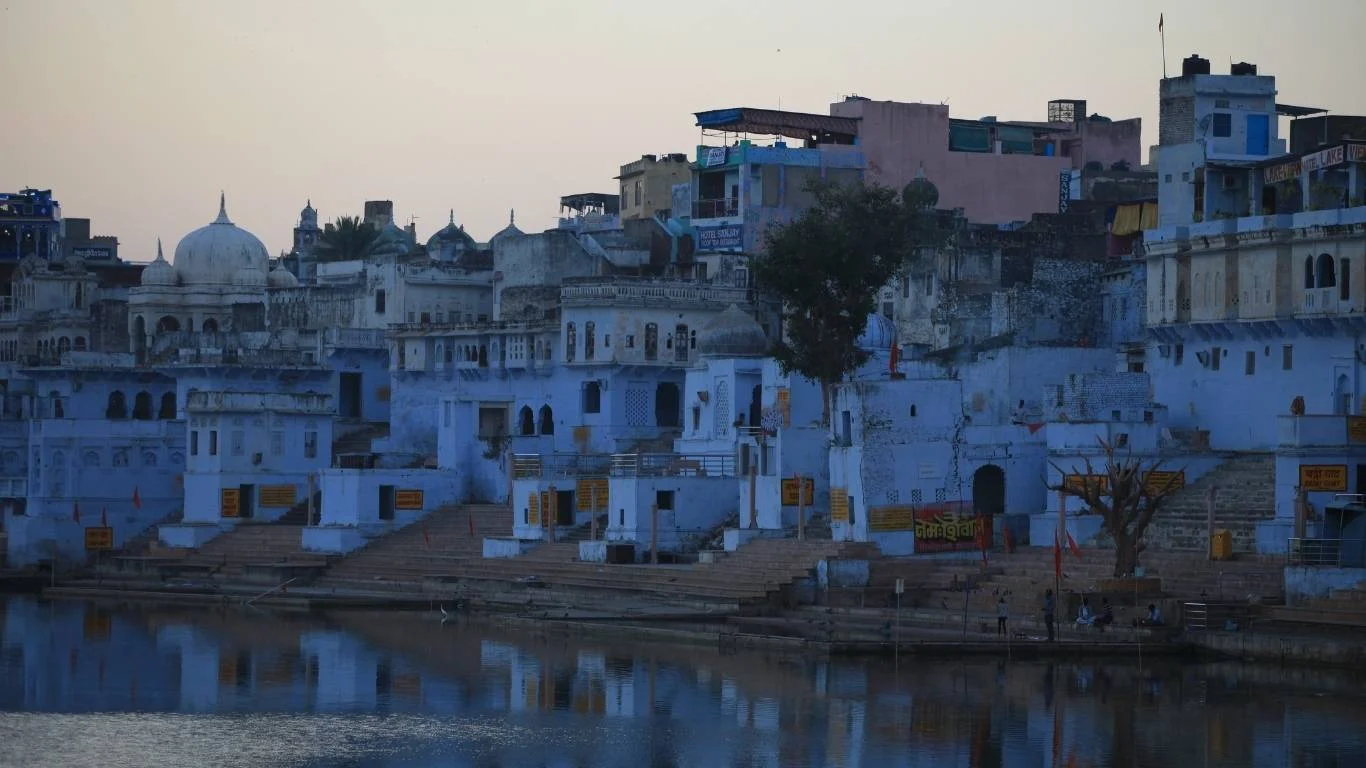 Discover Jaipur Pushkar Bikaner Tour with VTSPL