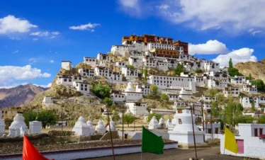 Discover Leh Ladakh Tour from Delhi with VTSPL