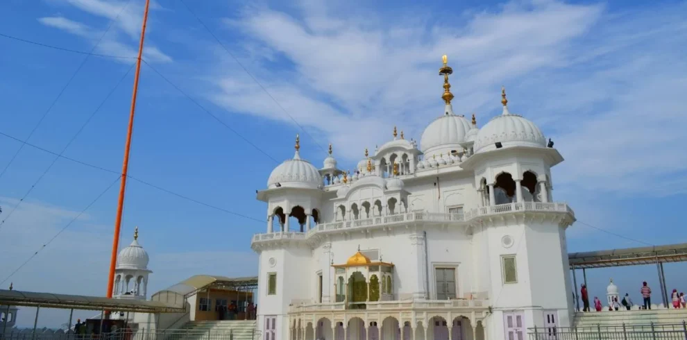 Discover Sikh Pilgrimage Tour India with VTSPL