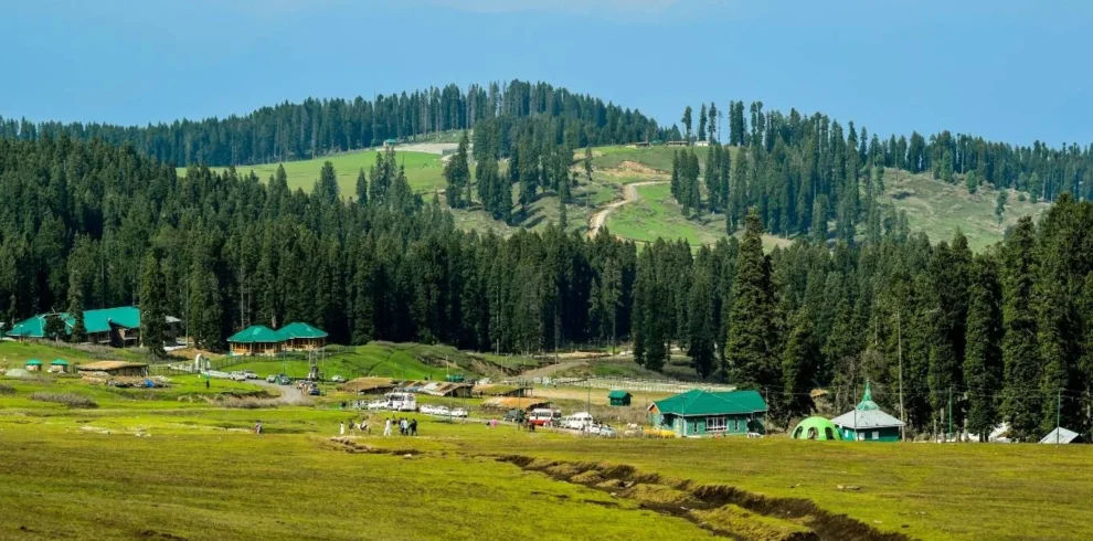 Discover Kashmir Tour from Delhi with VTSPL