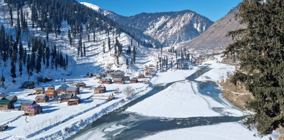 Discover Kashmir Tour from Delhi with VTSPL