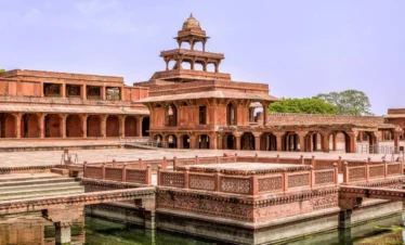 Discover Kashmir with Golden Triangle with VTSPL