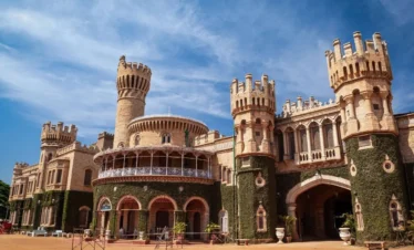 Discover Bangalore Mysore Ooty Tour with VTSPL