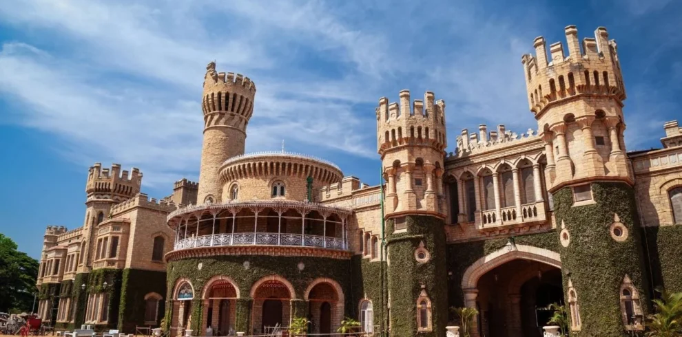 Discover Bangalore Mysore Ooty Tour with VTSPL