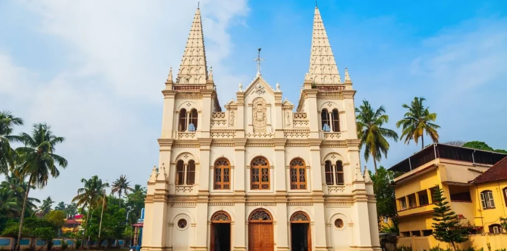 Discover Kerala Tour from Cochin with VTSPL