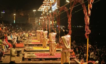 Discover Varanasi Prayagraj Tour Package with VTSPL