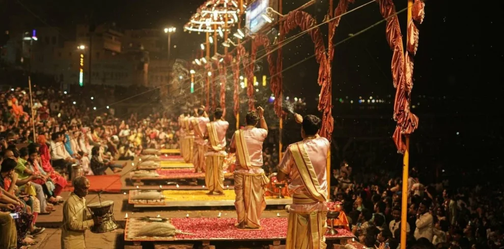 Discover Varanasi Prayagraj Tour Package with VTSPL